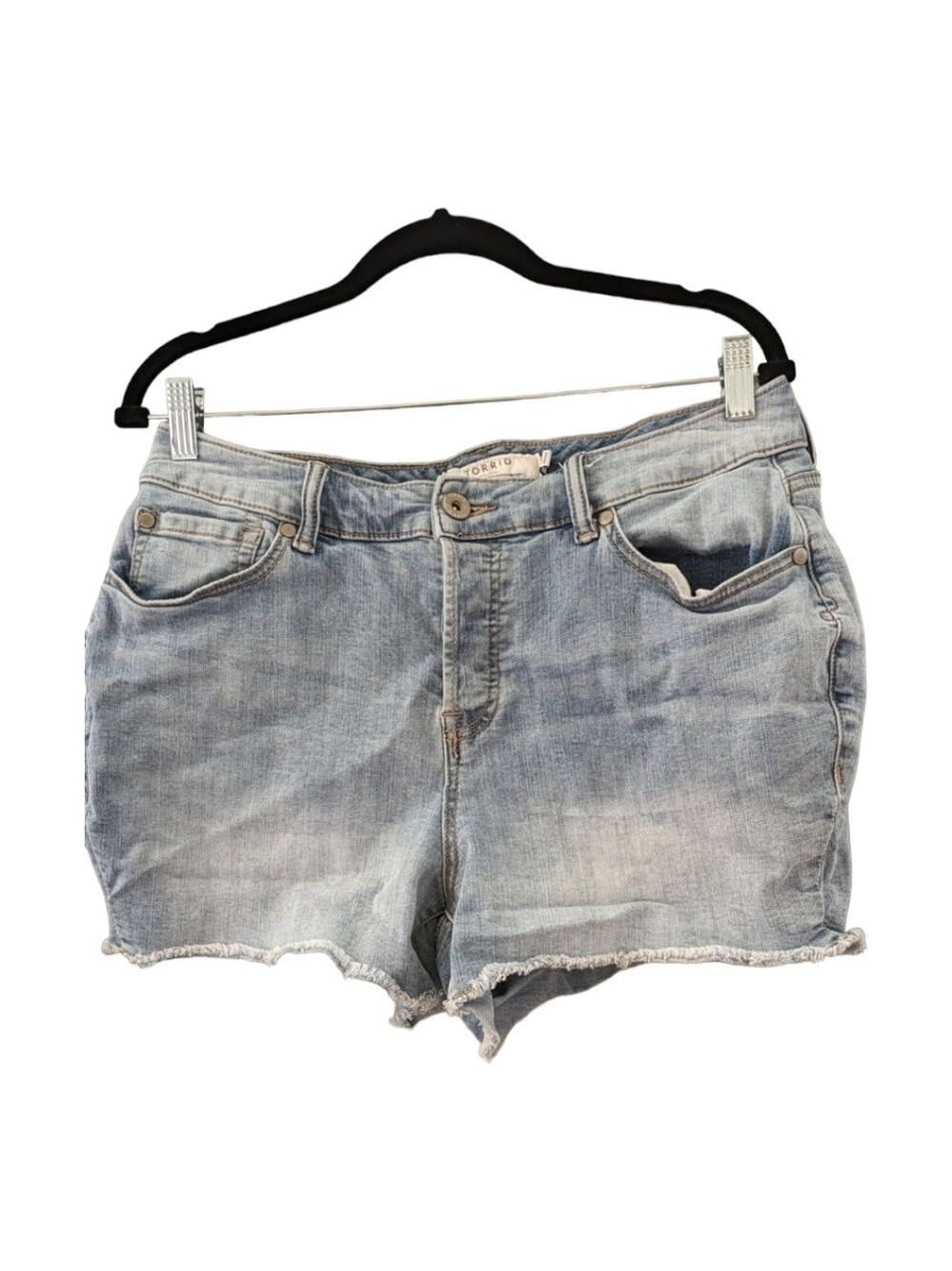 Torrid button fly light wash cut off jeans shorts, size 14 - 31" Waist